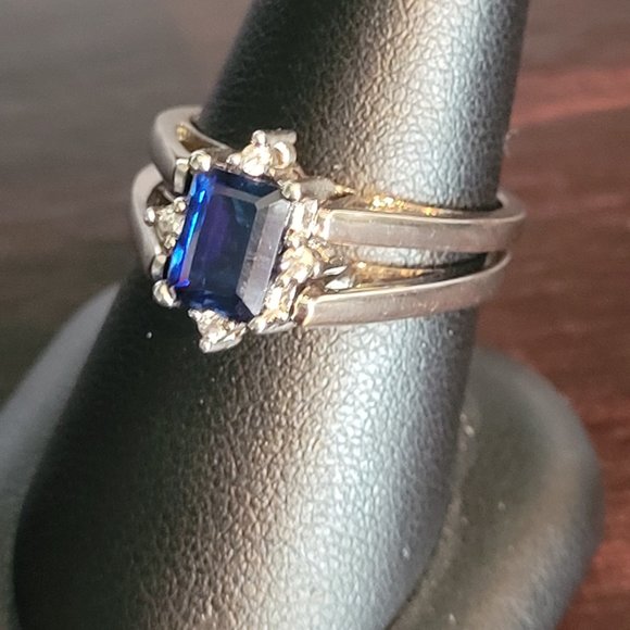 Karis Brand Ruby and Quartz and Sapphire and Quartz Reversable Ring Size 8 1/4 - Picture 7 of 9